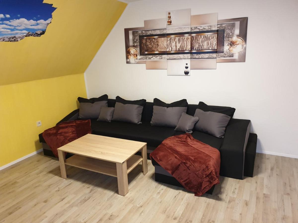 Grosszuegige Ferienwohnung In Furth Im Wald Esterno foto